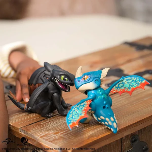 DRAGONES Movie - CHIMUELO Figura Interactiva + 25 Sonidos - Imagen 2